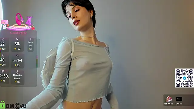 Adeline Perle online show from 09-19-25, 01:18