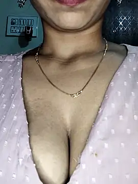 Savita2310 online show from 12-05-25, 06:04