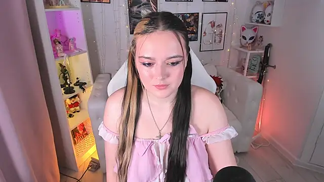 HeyMary online show from 09-18-25, 04:58