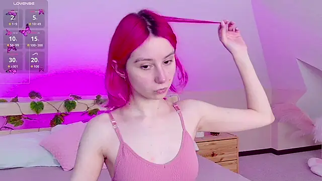Snapshot of Liann_Stark chatting on 05-05-26, 07:05 Liann Stark online show from 05-05-26, 07:05