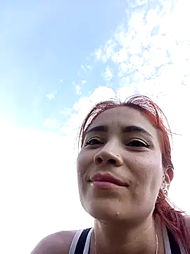 Snapshot of dulcelatin21 chatting on 10-05-25, 09:34 dulcelatin21 online show from 10-05-25, 09:34