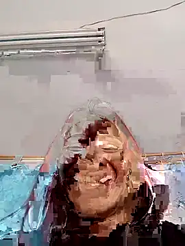 Snapshot of dulcelatin21 chatting on 11-20-25, 06:29 dulcelatin21 online show from 11-20-25, 06:29