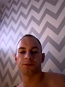 Snapshot of Seriy43 chatting on 11-20-25, 11:15 Seriy43 online show from 11-20-25, 11:15