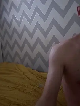 Snapshot of Seriy43 chatting on 12-20-25, 07:37 Seriy43 online show from 12-20-25, 07:37