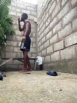 Snapshot of Makemecum634941 chatting on 10-27-25, 08:29 Makemecum634941 online show from 10-27-25, 08:29