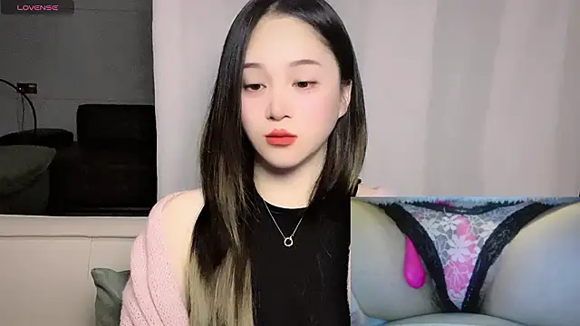 woaiqinqin online show from 03-12-26, 04:13