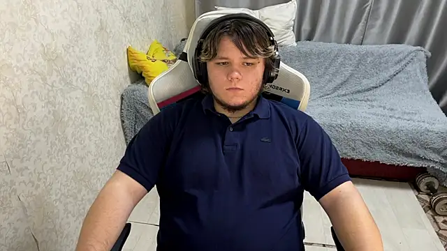 desiredude9 online show from 09-22-25, 06:43