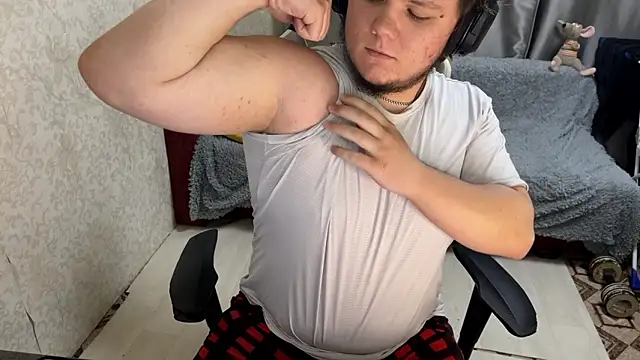 desiredude9 online show from 09-27-25, 03:28