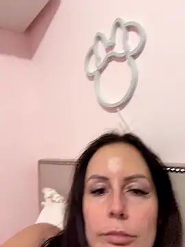 nightingale27 online show from 11-29-25, 10:13