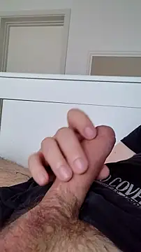 NewJoiner online show from 05-13-26, 04:04