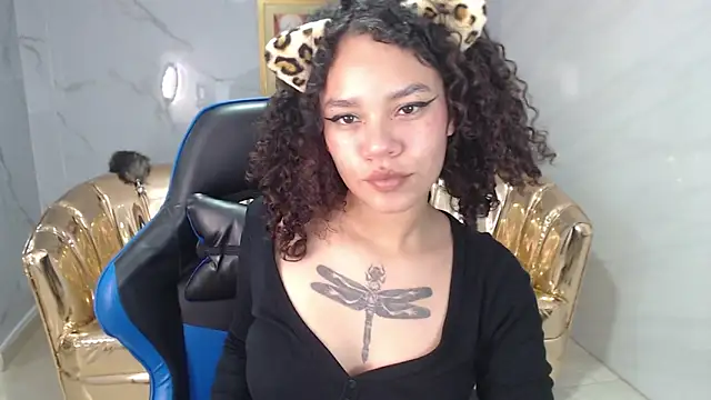 Snapshot of Canela_s1 chatting on 10-11-25, 08:07 Canela s1 online show from 10-11-25, 08:07