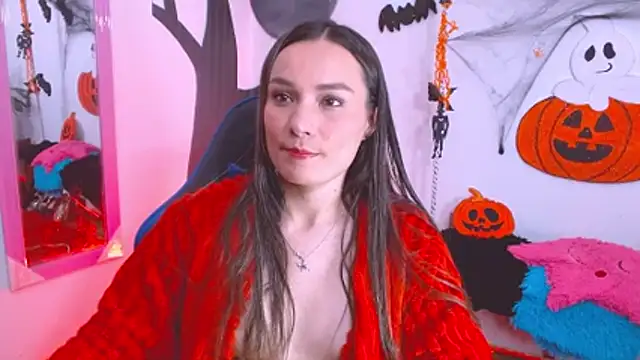 Snapshot of danna_888 chatting on 10-28-25, 09:17 danna 888 online show from 10-28-25, 09:17