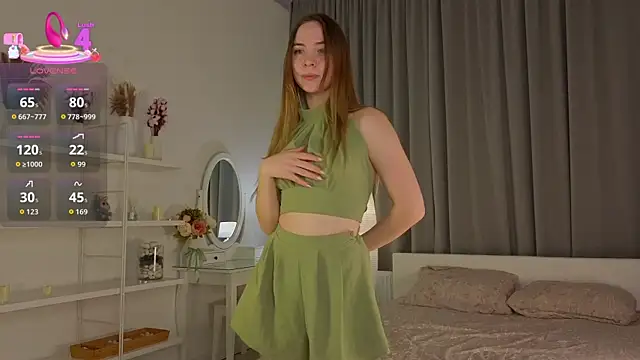 CarollSmithh online show from 10-10-25, 09:03