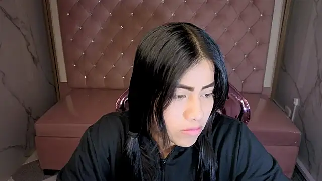 Victoria b  online show from 11-23-25, 07:46