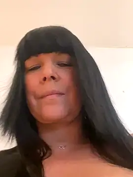 Snapshot of Mayra_milk chatting on 09-27-25, 08:58 Mayra milk online show from 09-27-25, 08:58