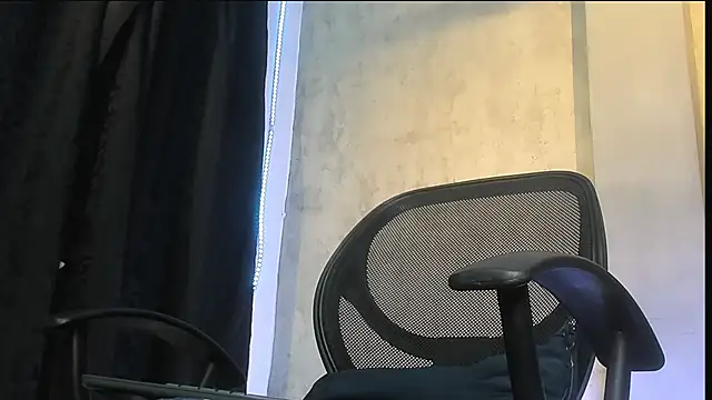 Snapshot of Manuel_FPG chatting on 11-07-25, 02:44 Manuel FPG online show from 11-07-25, 02:44