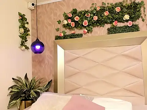 JanexHope online show from 09-13-25, 07:57