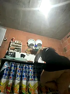 Jessyivonne online show from 10-02-25, 11:23