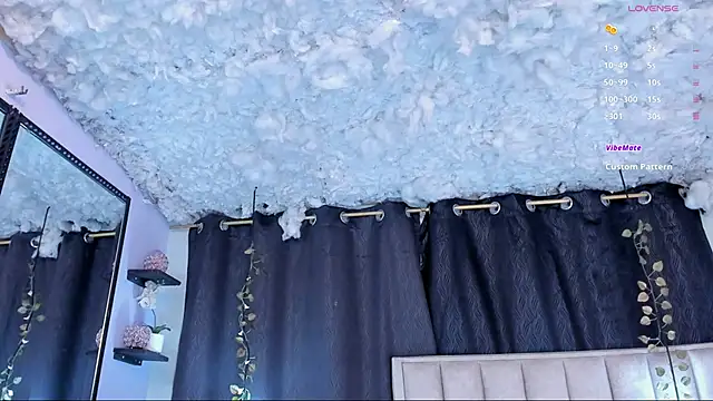 Snapshot of melody-rouss chatting on 11-20-25, 03:07 melody-rouss online show from 11-20-25, 03:07