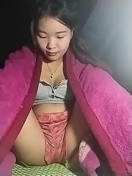 lylylove online show from 11-03-25, 08:26