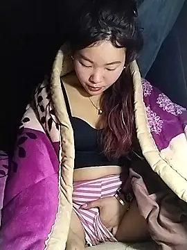 lylylove online show from 01-11-26, 09:09