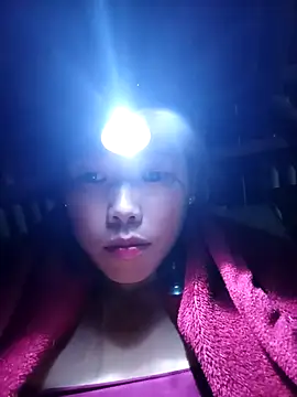 Ngocmi909 online show from 11-17-25, 01:28