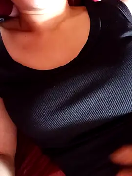 Ngocmi909 online show from 04-21-26, 02:56