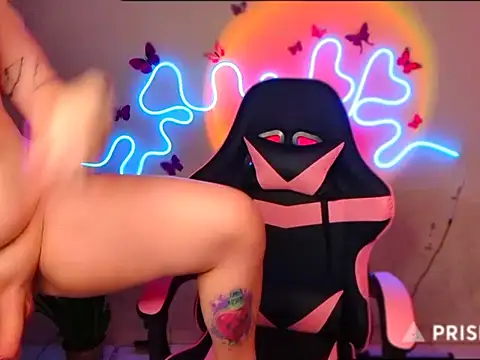 Snapshot of VIckSexyDoll chatting on 09-30-25, 09:58 VIckSexyDoll online show from 09-30-25, 09:58