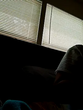 NenaMami74 online show from 10-28-25, 04:20