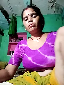 Snapshot of Sexy_queeny chatting on 09-12-25, 03:56 Sexy queeny online show from 09-12-25, 03:56