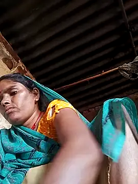 Snapshot of Sexy_queeny chatting on 10-11-25, 03:39 Sexy queeny online show from 10-11-25, 03:39