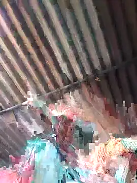 Snapshot of Sexy_queeny chatting on 10-26-25, 03:56 Sexy queeny online show from 10-26-25, 03:56