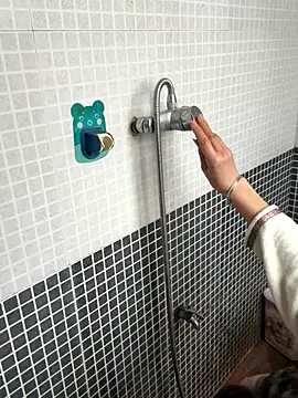 xiiuuff18 online show from 11-23-25, 11:26