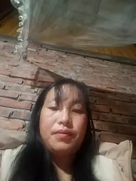 miss-su online show from 11-25-25, 10:32