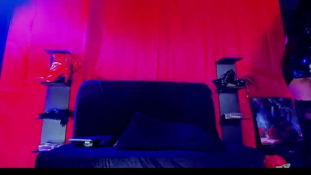 ArtemisaStone online show from 11-24-25, 11:04