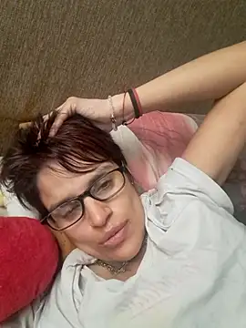 Snapshot of culitobosterook chatting on 10-17-25, 07:05 culitobosterook online show from 10-17-25, 07:05