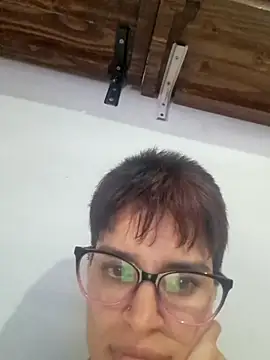 Snapshot of culitobosterook chatting on 10-22-25, 11:43 culitobosterook online show from 10-22-25, 11:43