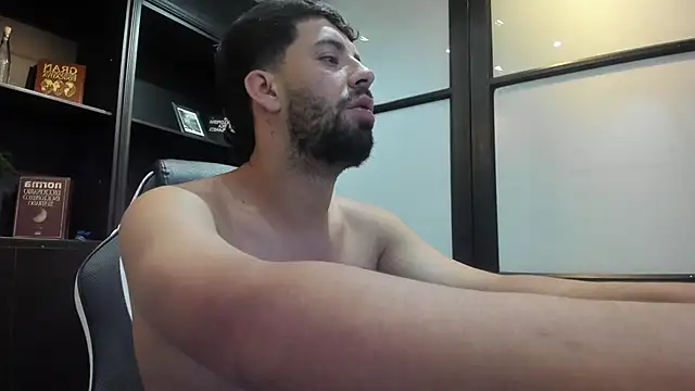 JhoanMontes online show from 10-23-25, 07:45