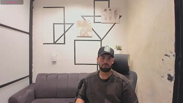 JhoanMontes online show from 10-24-25, 07:54