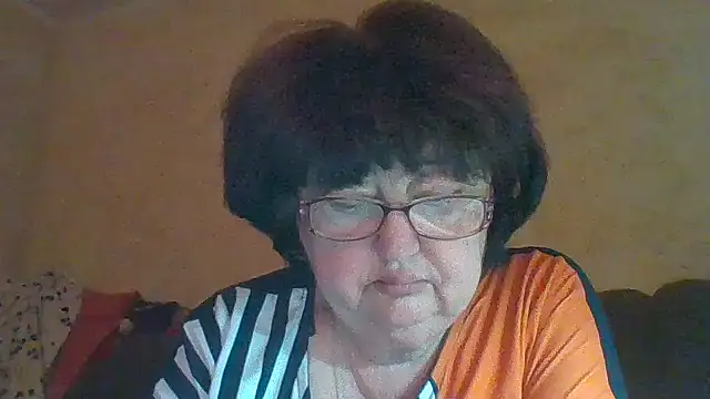 MilaSky5303 online show from 10-04-25, 08:51