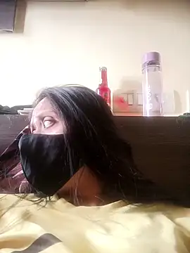 Snapshot of indianshycouple chatting on 02-04-26, 06:19 indianshycouple online show from 02-04-26, 06:19