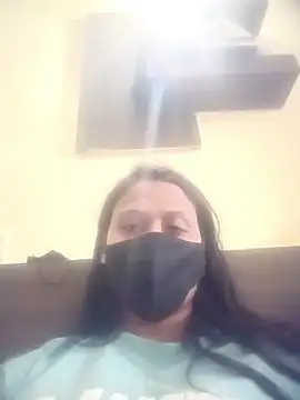 Snapshot of indianshycouple chatting on 02-07-26, 04:22 indianshycouple online show from 02-07-26, 04:22