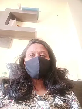 Snapshot of indianshycouple chatting on 02-14-26, 07:49 indianshycouple online show from 02-14-26, 07:49