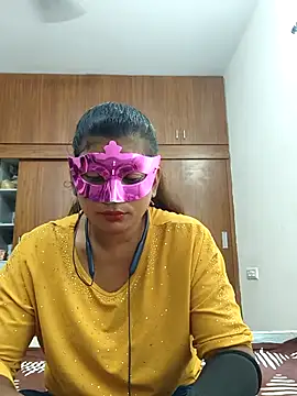 your chandni04 online show from 10-08-25, 08:12