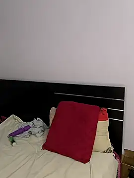 your chandni04 online show from 04-27-26, 07:01