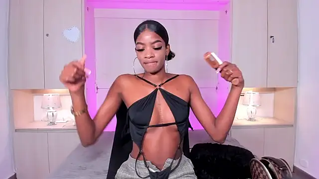 Stefannyevans  online show from 05-13-26, 01:19