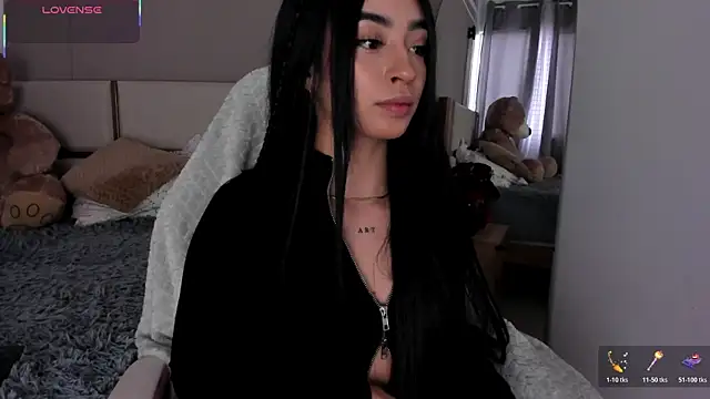 Snapshot of EmystarX chatting on 02-20-26, 10:10 EmystarX online show from 02-20-26, 10:10