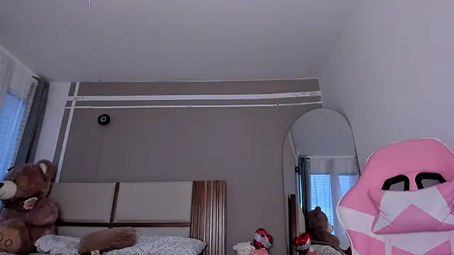 Snapshot of EmystarX chatting on 03-06-26, 11:12 EmystarX online show from 03-06-26, 11:12