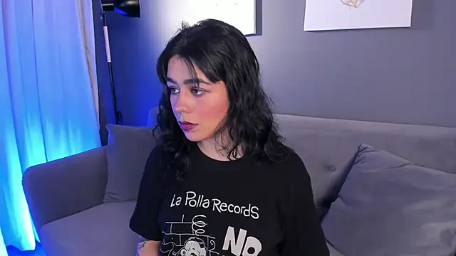 Snapshot of flower_smith_ chatting on 11-07-25, 11:43 flower smith online show from 11-07-25, 11:43