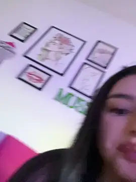 Snapshot of cococremoso chatting on 10-06-25, 09:34 cococremoso online show from 10-06-25, 09:34